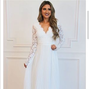 Bella and Bloom Spring Pleats Maxi Dress in White